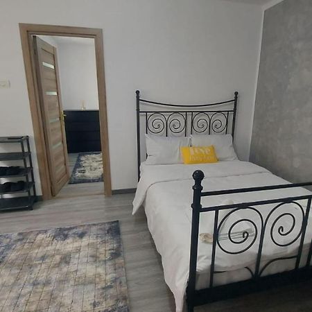Andi 2-Apartament Băile Herculane Exterior foto